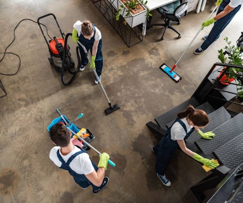 Entreprise de nettoyage pour contrat annuel de nettoyage de locaux à Mérignac